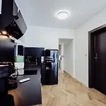 Cristalview Stay&relax - Darmowe Zewnetrzne Jacuzzi, Zwierzeta Akceptowane Apartamento