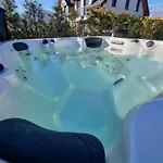 Cristalview Stay&relax - Darmowe Zewnetrzne Jacuzzi, Zwierzeta Akceptowane Apartamento *
