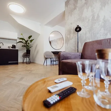 Cristalview Stay&Relax - Luksusowe Apartamenty- Zewnetrzne Jacuzzi- Przyjazne Dla Rodzin - Zwierzeta Akceptowane Apartmán *
