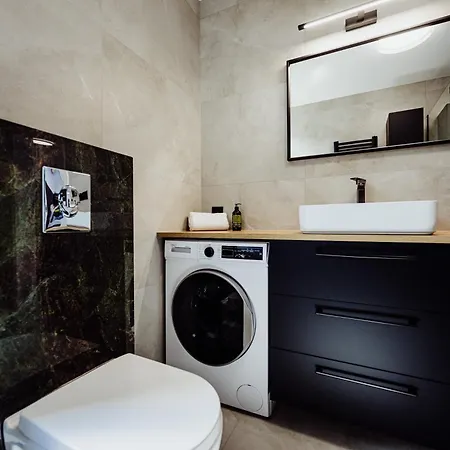 Cristalview Stay&Relax - Luksusowe Apartamenty- Zewnetrzne Jacuzzi- Przyjazne Dla Rodzin - Zwierzeta Akceptowane Apartmán *