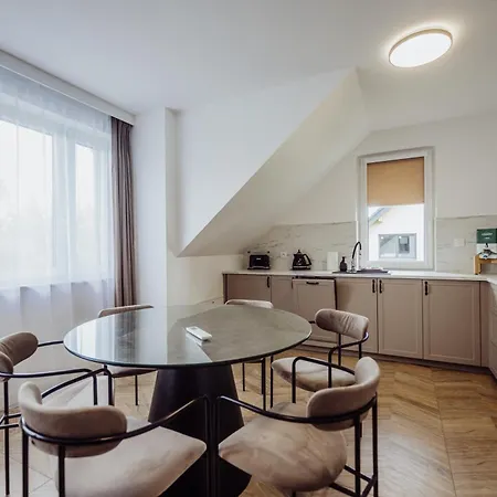 Cristalview Stay&Relax - Luksusowe Apartamenty- Zewnetrzne Jacuzzi- Przyjazne Dla Rodzin - Zwierzeta Akceptowane Apartmán *