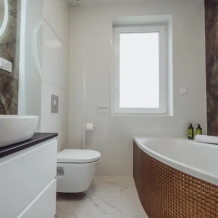 Apartmán Cristalview Stay&Relax - Luksusowe Apartamenty- Zewnetrzne Jacuzzi- Przyjazne Dla Rodzin - Zwierzeta Akceptowane Podgórzyn